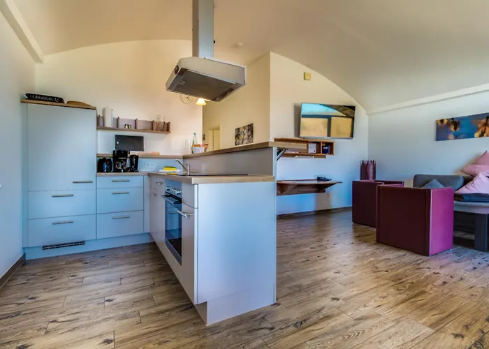 Lagovida Duenenhaus Comfort E Am Stoermthaler * غروسبونسنا